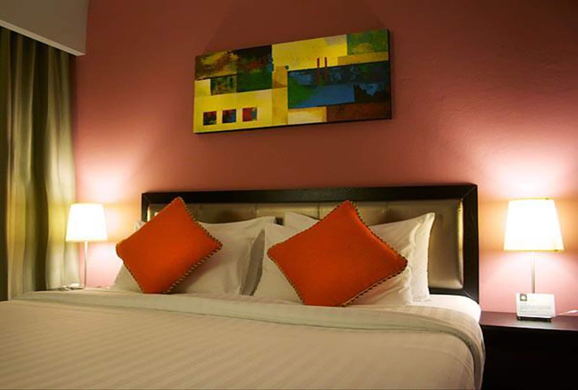 The Brunei Hotel Bandar Seri Begawan Exterior foto
