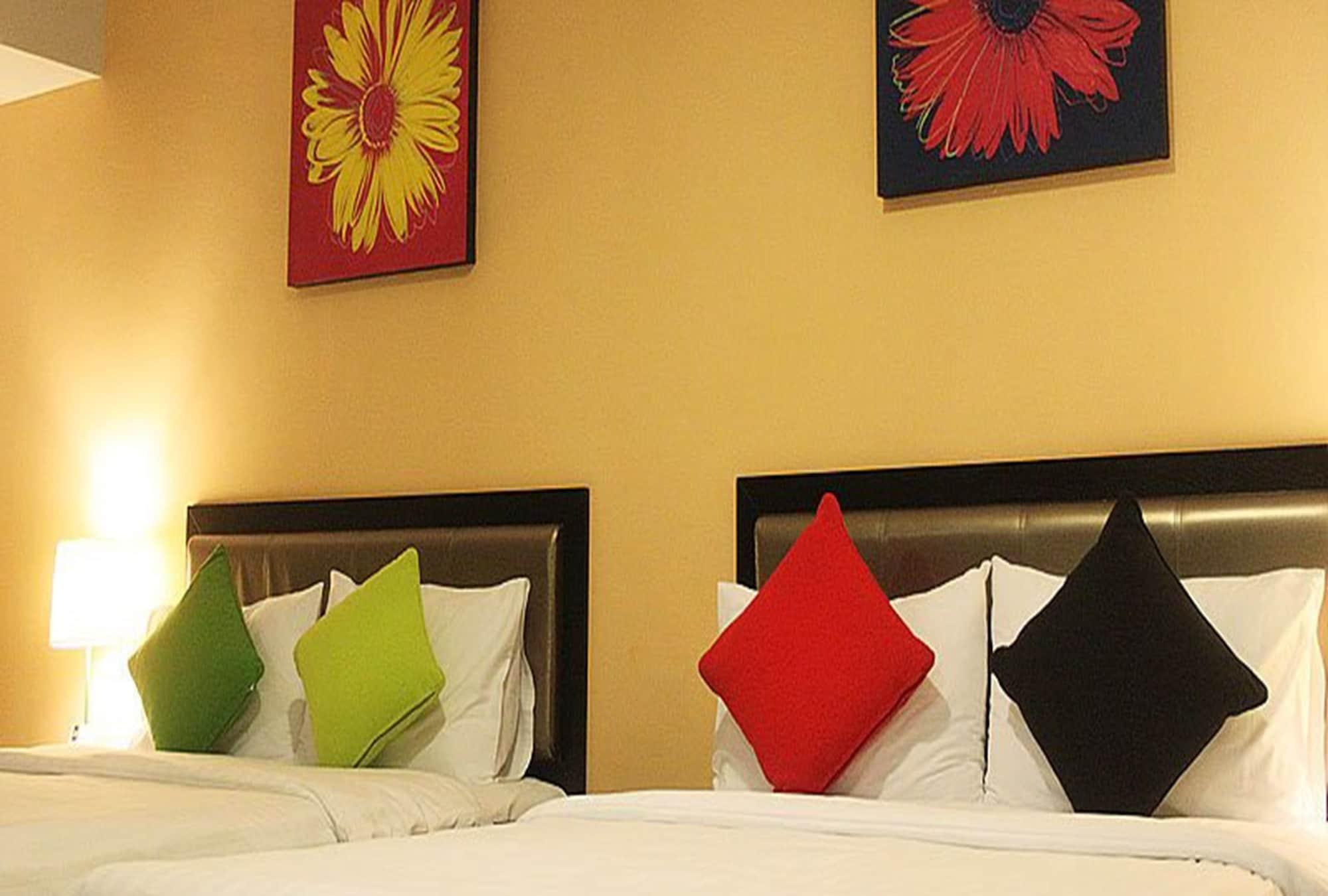 The Brunei Hotel Bandar Seri Begawan Exterior foto